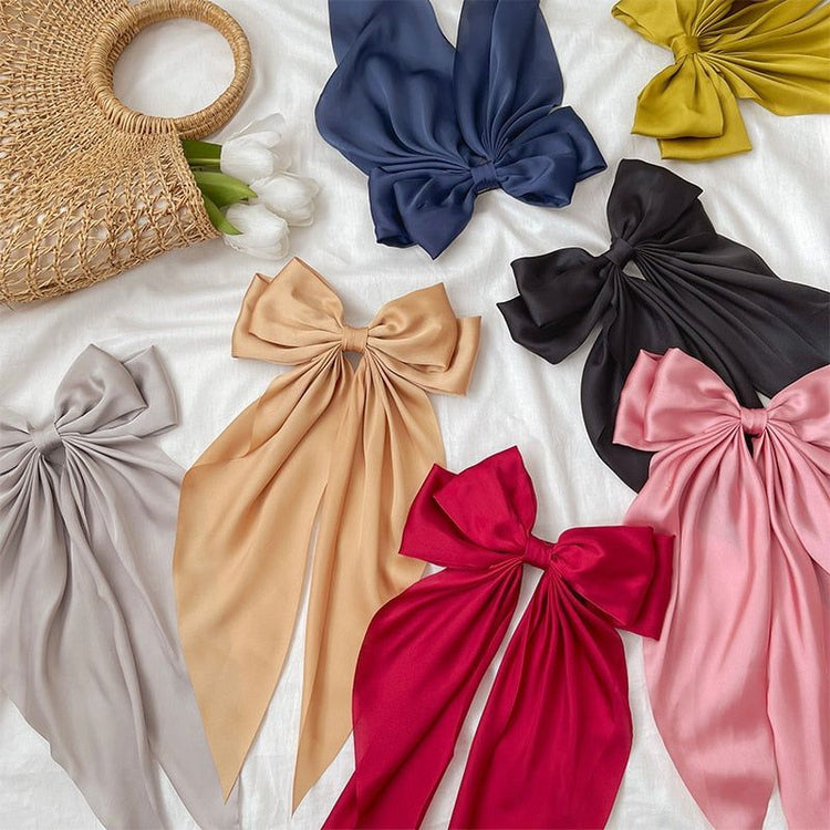Charming Bow Clips